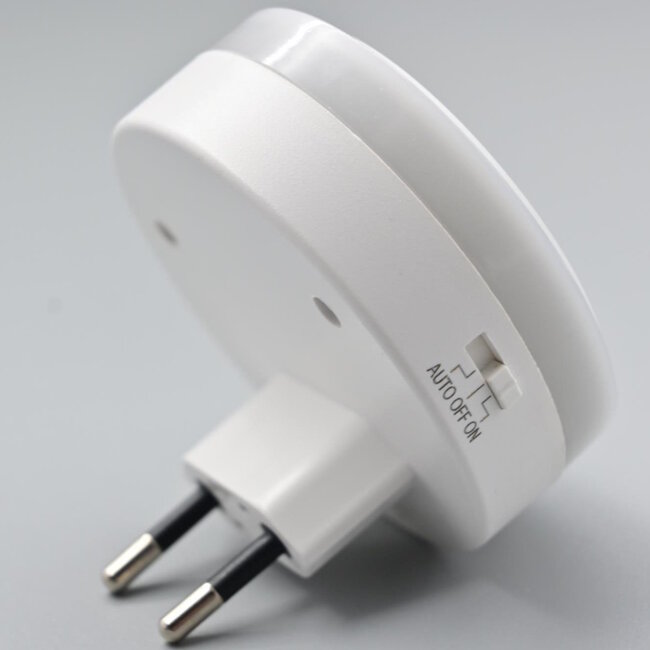 Benson Nachtlamp met USB-A & USB-C - 17 Watt - Dag/Nacht Sensor - 5V DC 3.4A