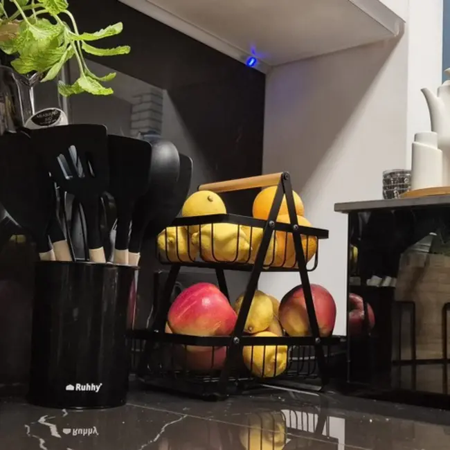 Ruhhy Tweelaagse Fruitmand - Moderne Metalen Groentemand met Houten Handgreep, Matzwart