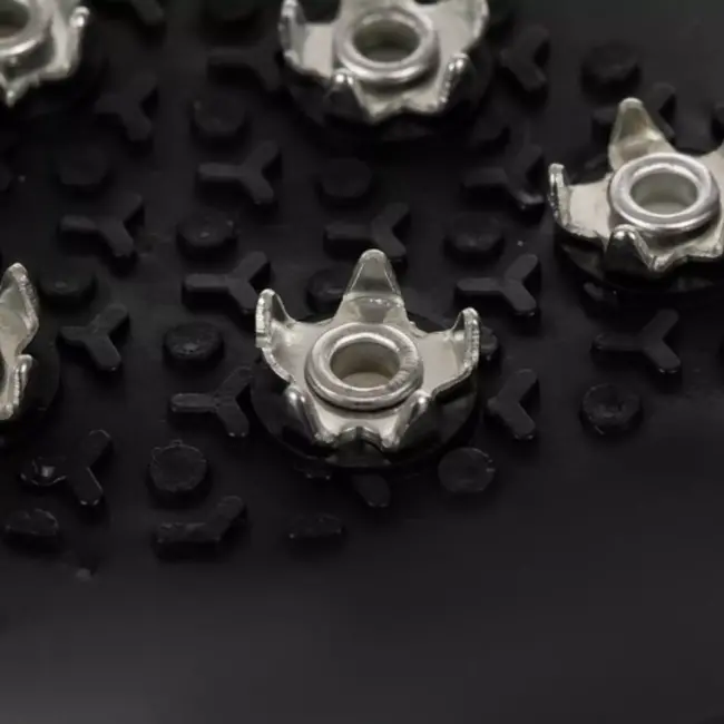 Trizand Schoenijzers L - Anti-slip Spikes - Maat 40-44