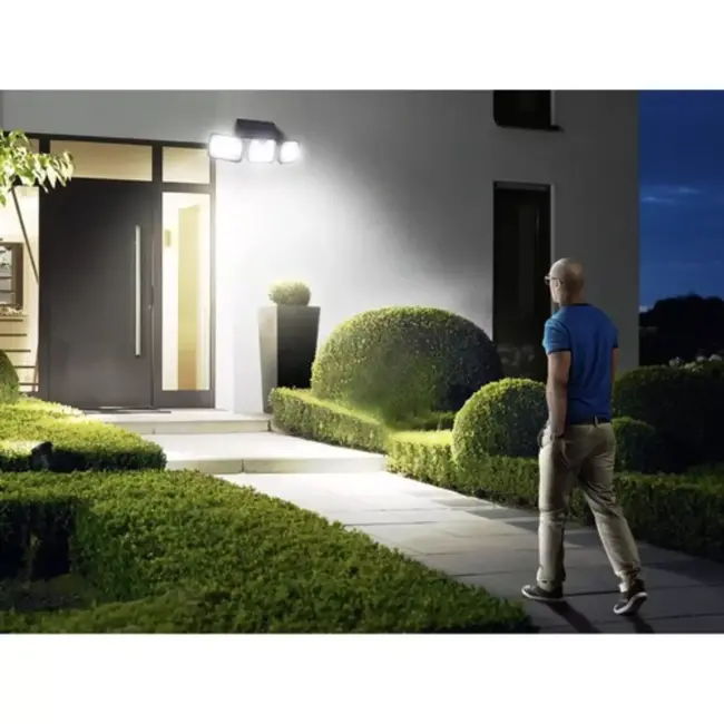 Izoxis Solar Tuinlamp 180 LED - Helder en Energiezuinig voor Buiten
