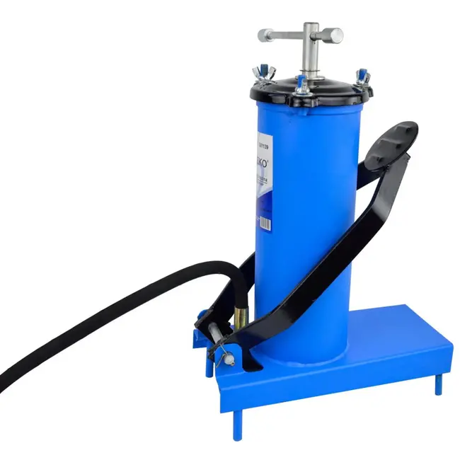 GEKO Voetbediende vetpomp - hoge druk - 3L capaciteit - 4m slang
