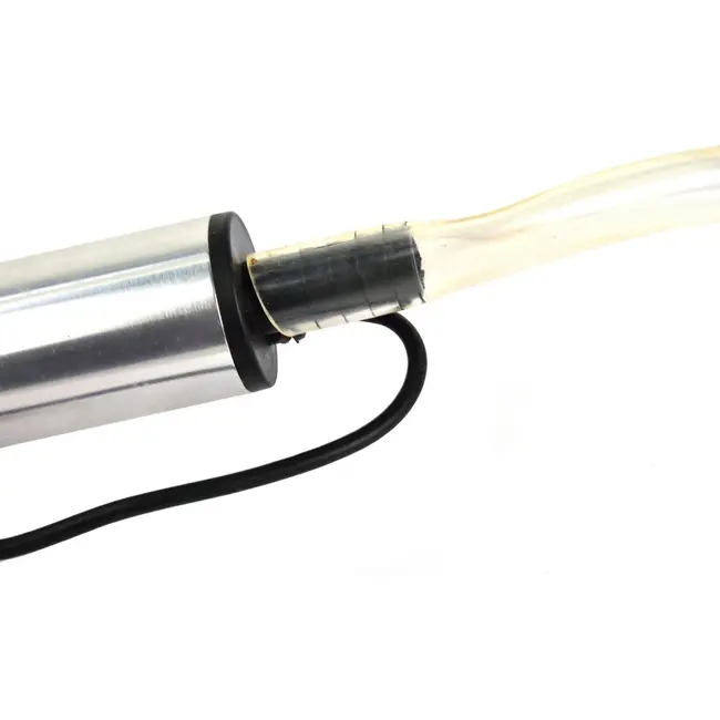 GEKO Diesel- en waterpomp - 12V - 37 mm - Inclusief 3 m slang - Compact ontwerp