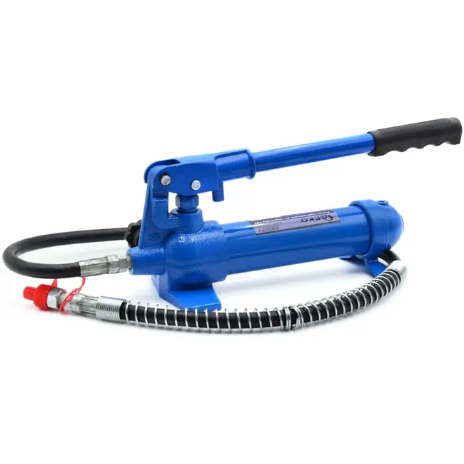 GEKO Hydraulische handpomp - 10 ton druk - 140 cm slang - voor carrosseriereparatie en kleine persen