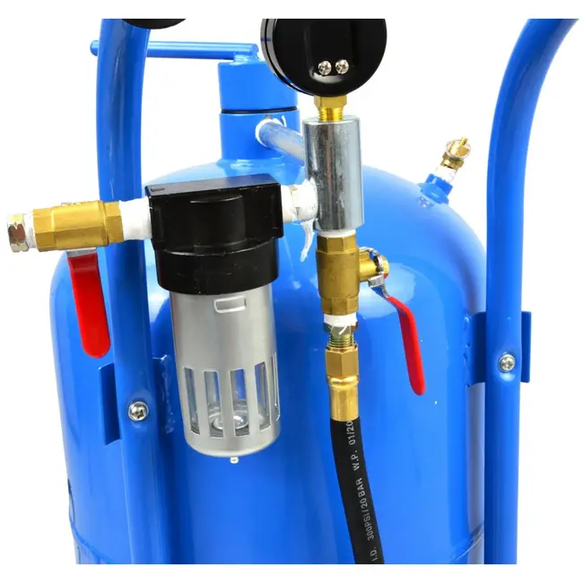 GEKO Zandstraaldrukvat - 38L - Met accessoires - Stabiele constructie - Inclusief 2,5m slang en nozzles