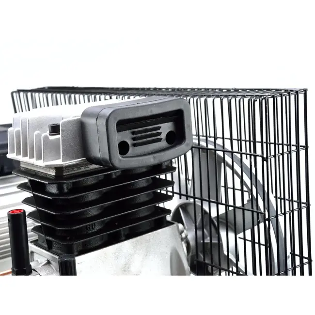 GEKO Verticale luchtcompressor - 100L - Oliegesmeerd - 8 bar - 390 L/min