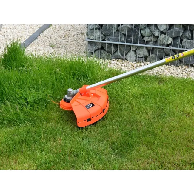 GEKO BC430 krachtige benzine bosmaaier 49,7cc met 3 pk motor, trimmerkop, 3-tands mes en anti-vibratiesysteem