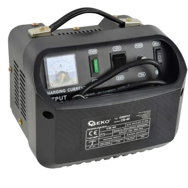 GEKO Batterijlader - 230V Ingang - 12/24V Uitgang - 30A Stroomsterkte - Geschikt voor 92-300 Ah