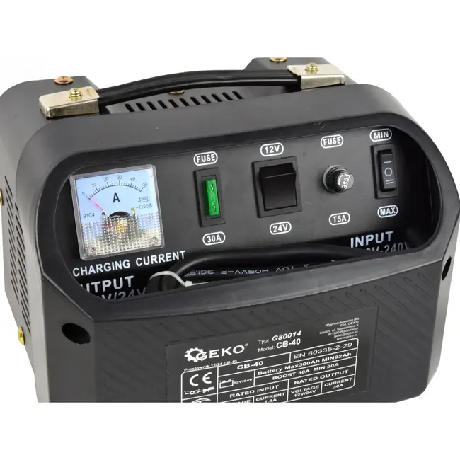 GEKO Batterijlader - 230V Ingang - 12/24V Uitgang - 30A Stroomsterkte - Geschikt voor 92-300 Ah