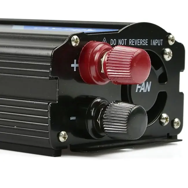 GEKO Voltage-omvormer - 24V naar 230V - 500/1000W - USB-poort - Slimme koeling