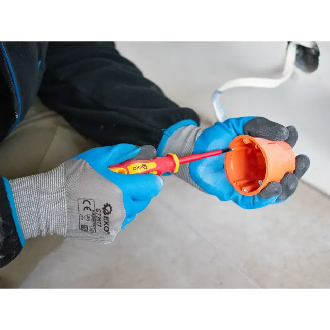 GEKO 7-delige geïsoleerde schroevendraaierset - 1000V - VDE-gecertificeerd - Inclusief spanningstester