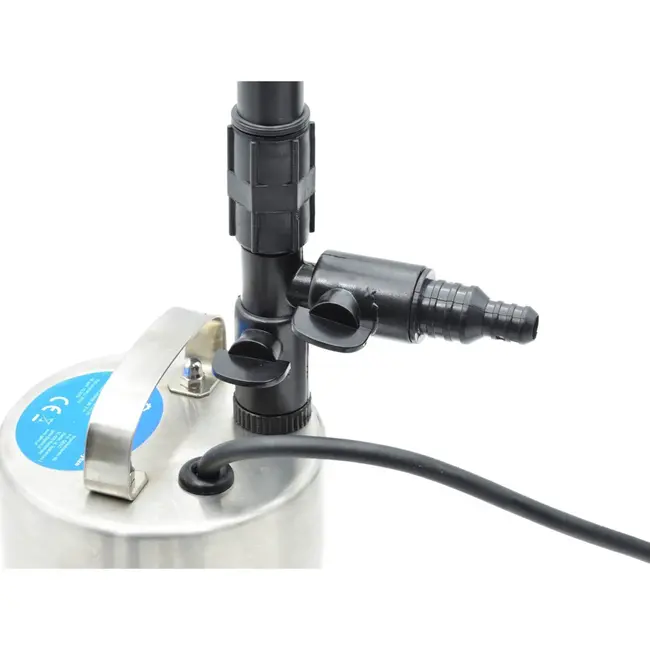 GEKO Vijverpomp - RVS - 4 sproeikoppen - 2100 L/u - 10 m kabel