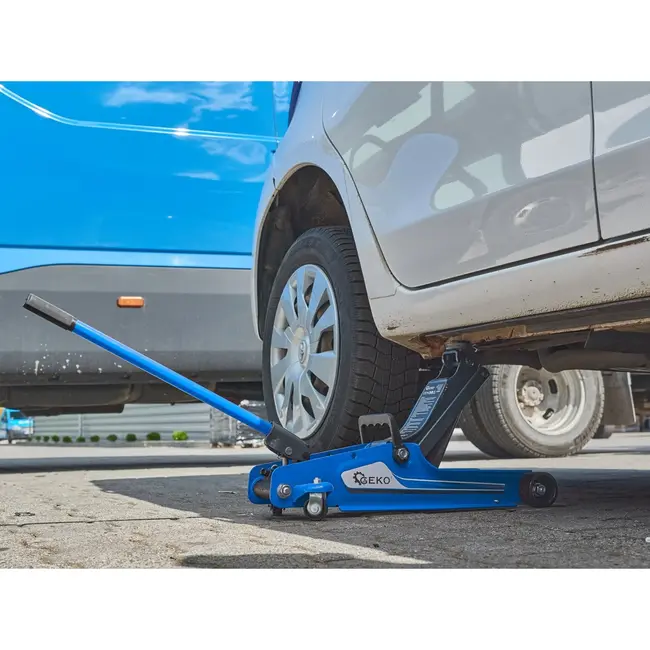 GEKO Hydraulische krik - laag profiel - 2,5 ton - 85 mm minimum hoogte