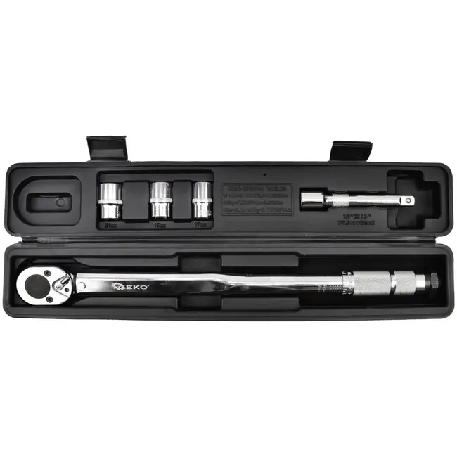 GEKO Dynamometrische sleutel - 28-210 Nm - CrV staal - Inclusief verlengstuk en doppen