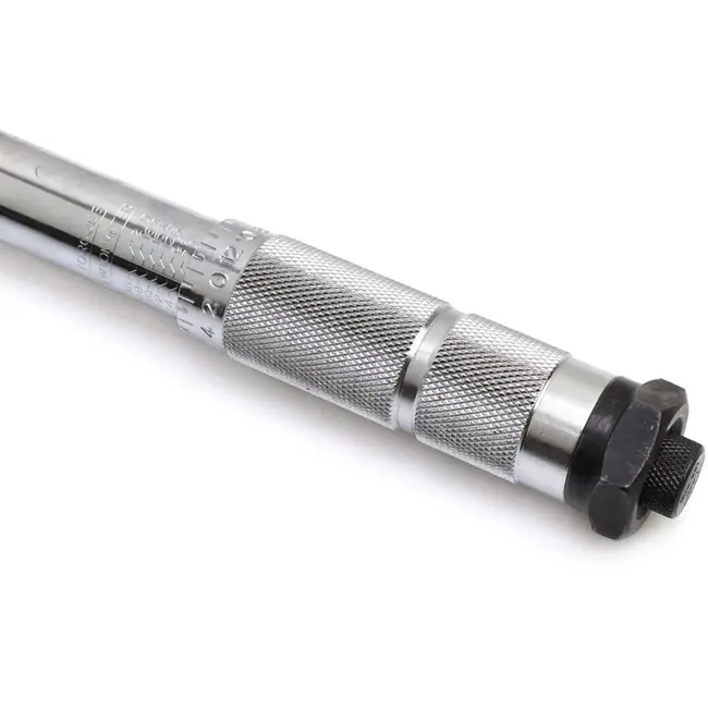 GEKO Dynamometrische sleutel - 28-210 Nm - CrV staal - Inclusief verlengstuk en doppen