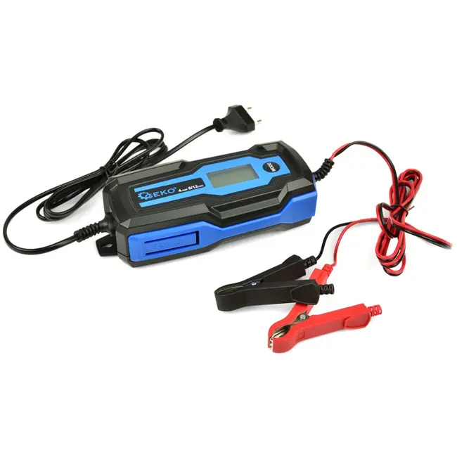 GEKO Automatische acculader - 6/12V - 4A - LCD display - IP65 waterproof