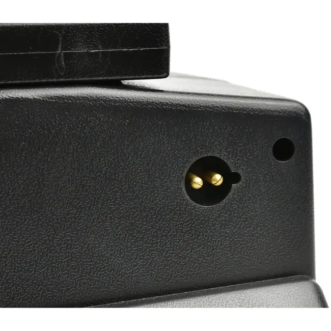 GEKO Elektrische lier - 12V - 907 kg trekkracht - Compact ontwerp - Stalen kabel 9,2 m