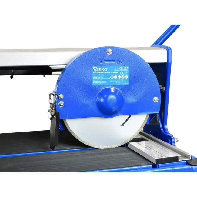 GEKO Tegelsnijder - Inductiemotor 800W - Nat en Droog Snijden - 920 mm - 200 mm Diamantzaagblad