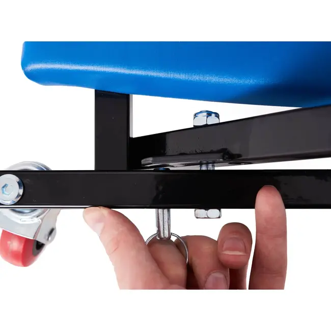 GEKO Opvouwbare werkplaatskruk en ligbed - 2-in-1 - Verstelbare rugleuning - Stalen frame - 930x420x120 mm