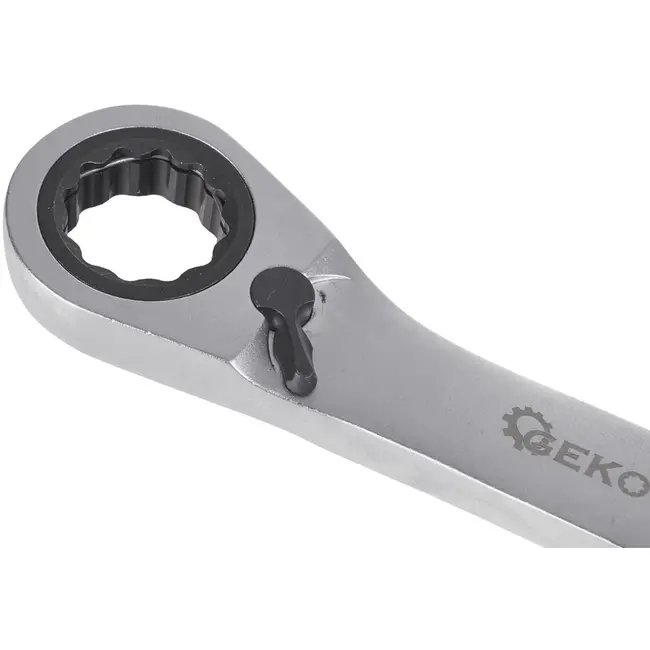 GEKO 17-delige spline dopsleutelset - CrV staal - Met ratel en adapters - 10-24 mm