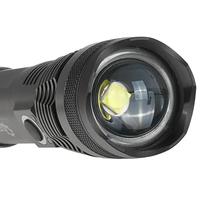GEKO Tactische LED-zaklamp - 15W - 1500 lumen - Telescopische zoom - IPX8 waterdicht