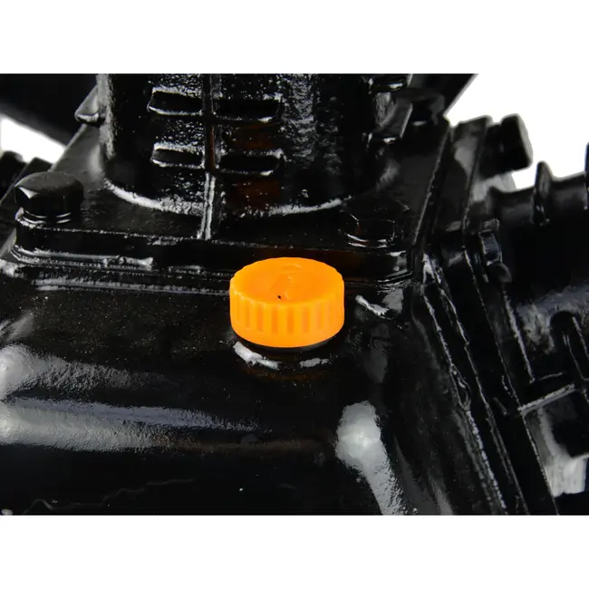 GEKO Compressorpomp 3-cilinder 5,5 PK - Oliegesmeerd met gietijzeren cilinders en poeliewiel
