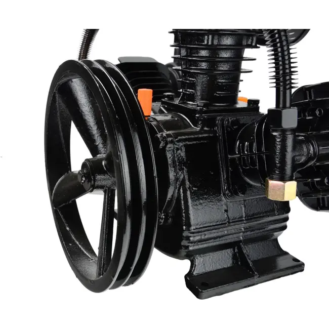 GEKO Compressorpomp 3-cilinder 5,5 PK - Oliegesmeerd met gietijzeren cilinders en poeliewiel