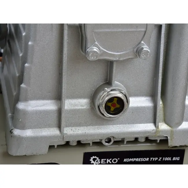 GEKO 100L luchtcompressor - 9 bar - 420 L/min - horizontaal - 4 wielen