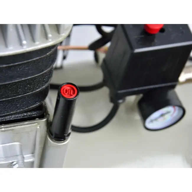 GEKO 100L luchtcompressor - 9 bar - 420 L/min - horizontaal - 4 wielen