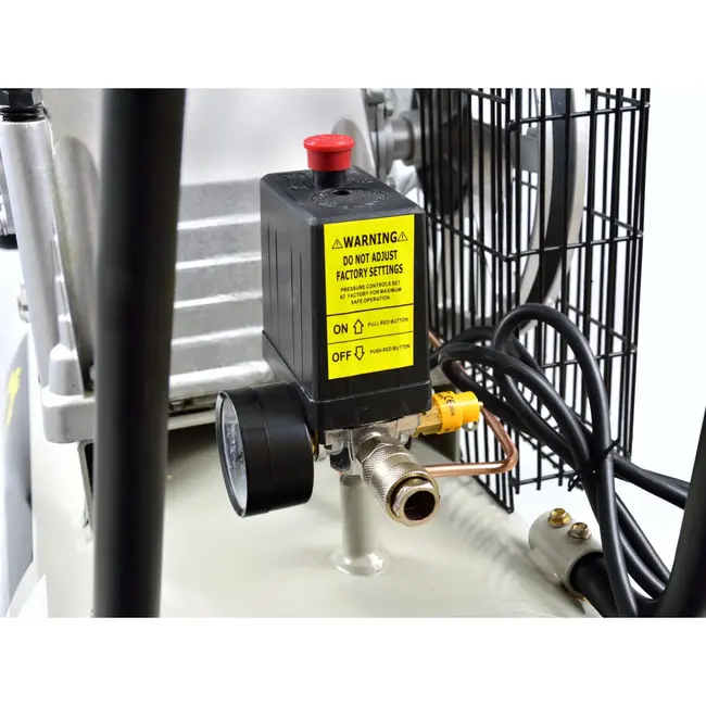 GEKO 100L luchtcompressor - 9 bar - 420 L/min - horizontaal - 4 wielen