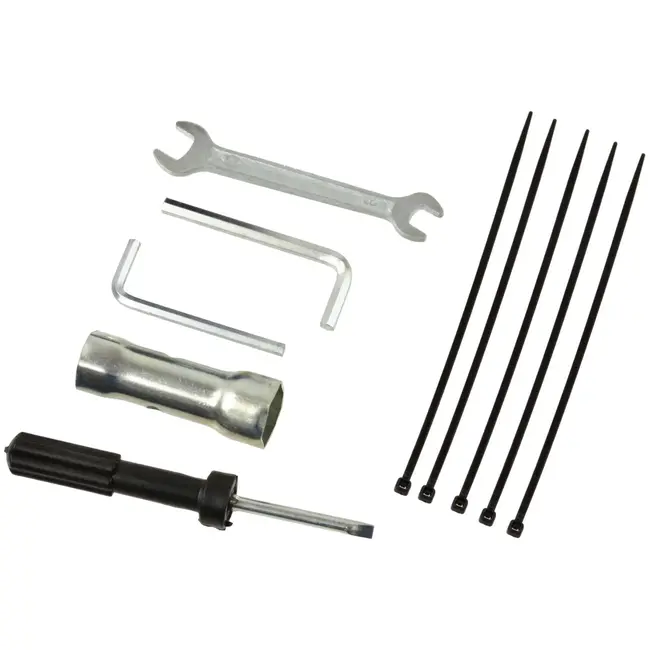 GEKO Multifunctionele 4-in-1 bosmaaier met 51,7cc motor, 14" kettingzaag, heggenschaar, trimmer en 3T mes