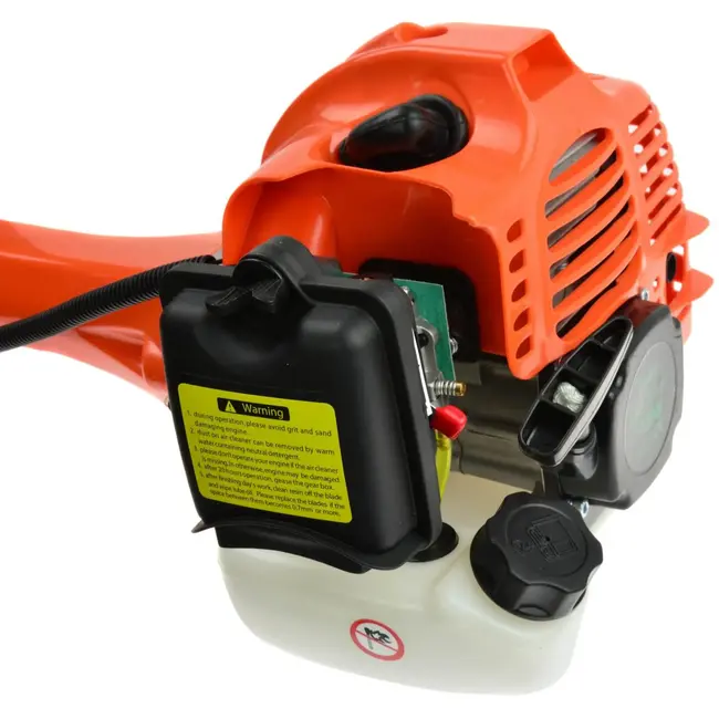 GEKO benzine bosmaaier 52cc met 3-tands mes, nylon koord, anti-vibratiesysteem en ergonomische V-handgreep