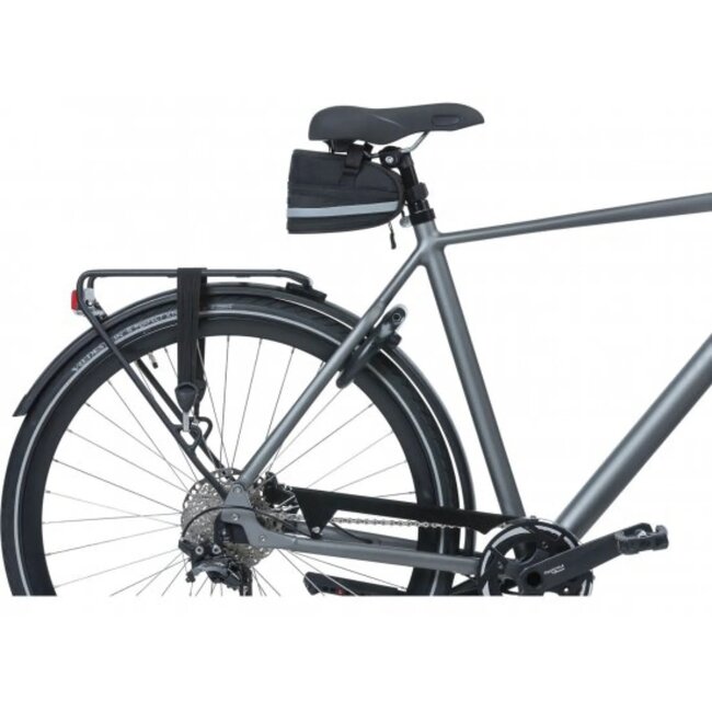 Basil Zadeltas - Compact - Reflecterend - Verstelbare Inhoud - Zwart