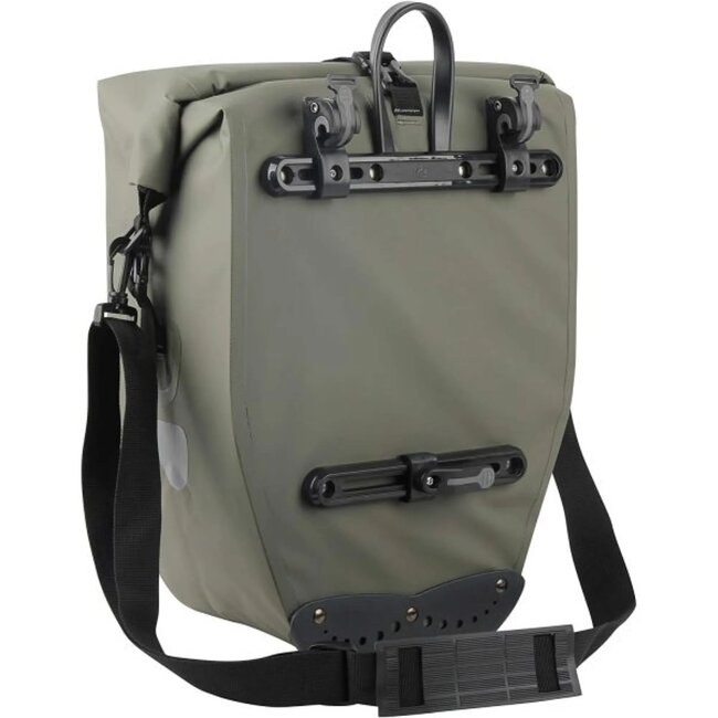Büchel Enkele fietstas - Waterdicht - 25,4L - Donker olijfgroen - Met beugelsysteem