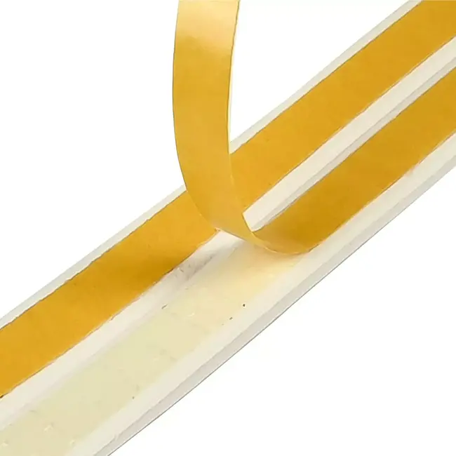 Benson Tochtstrip D-profiel - 2x3 m - Wit - Eenvoudige Bevestiging - Weerbestendig - 2 stuks