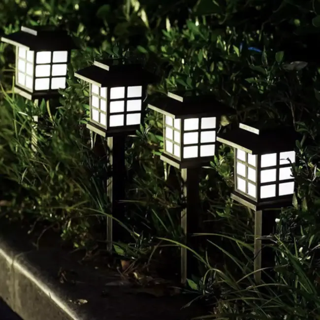 Gardlov Solar Tuinlamp - Energiezuinige LED Verlichting met Natuurlijke Vlam-effect