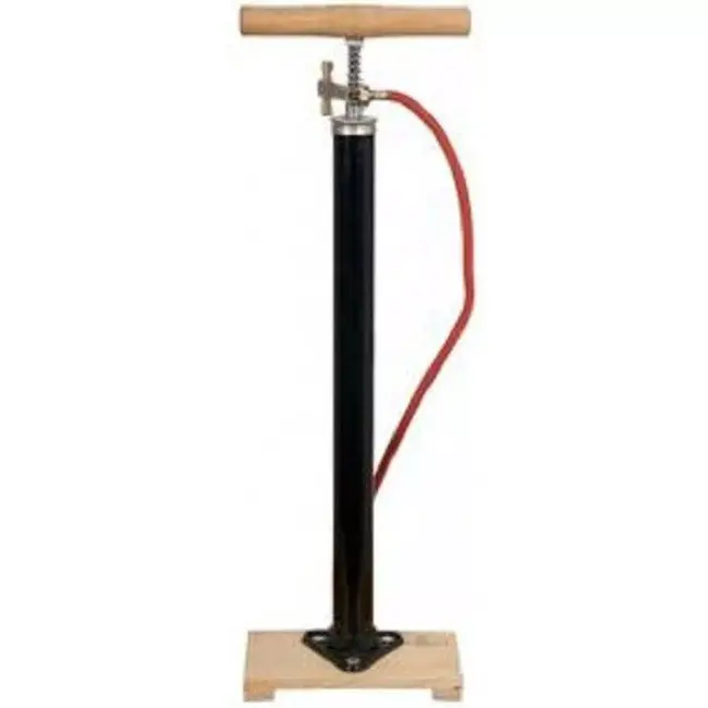 Falkx Zwarte vloerpomp met houten plank en rubberen slang - 600 mm - 916 gram