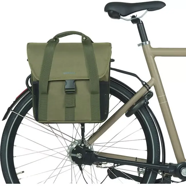 Basil Enkele fietstas - waterdicht - laptopvak - reflecterend - 16L - groen