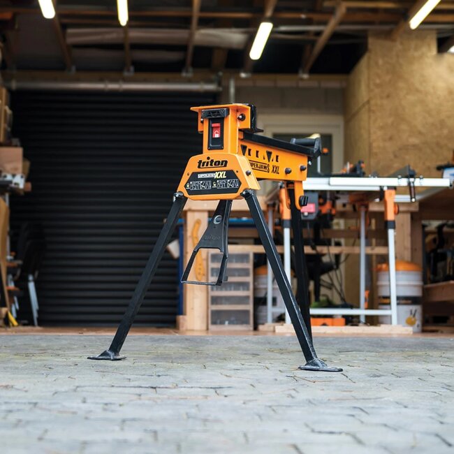 Triton Klemtafel - staal met poedercoating - voetbediend, 1000 kg klemkracht, bereik 100 cm - zwart - voor grote werkstukken