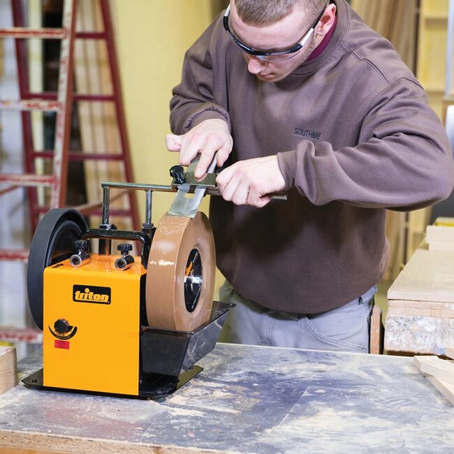 Triton Natte tafelslijpmachine - 25 cm korrel 220 - leren polijstwiel - slijpen en polijsten - voor messen en beitels