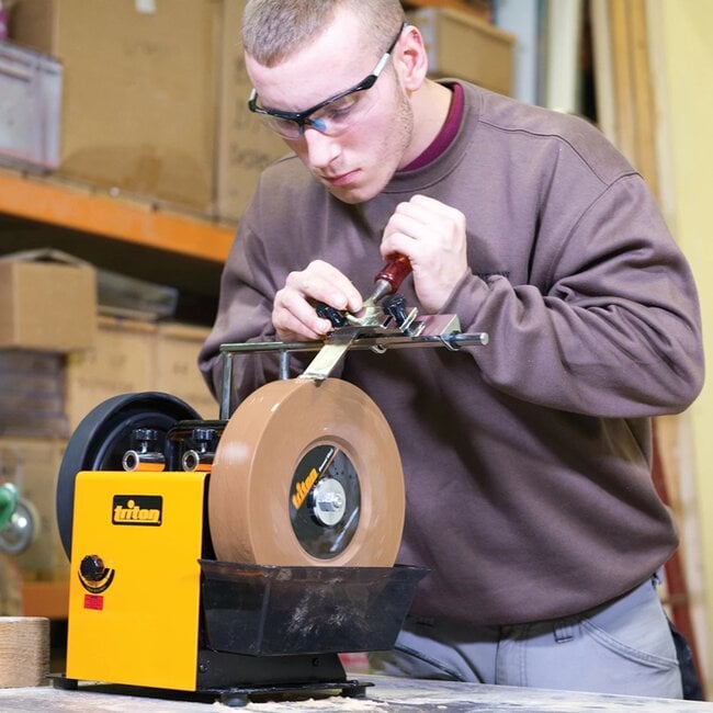 Triton Natte tafelslijpmachine - 25 cm korrel 220 - leren polijstwiel - slijpen en polijsten - voor messen en beitels