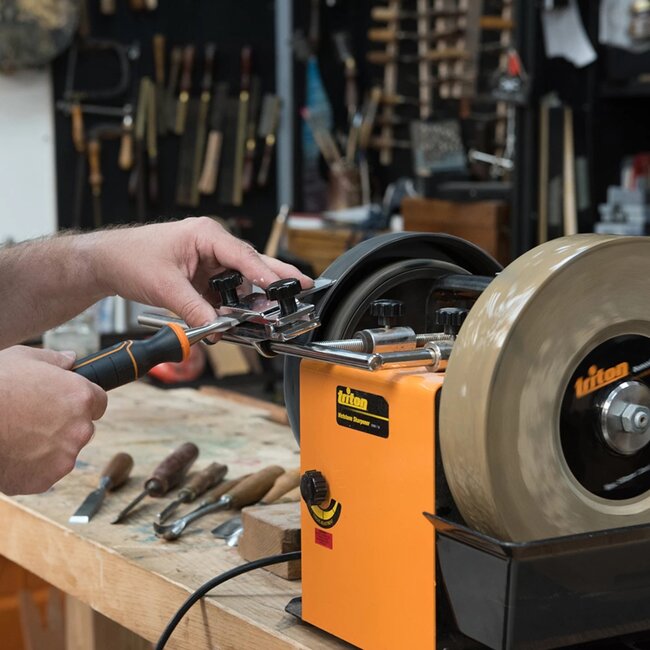 Triton Natte tafelslijpmachine - 25 cm korrel 220 - leren polijstwiel - slijpen en polijsten - voor messen en beitels