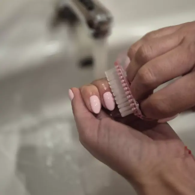 Soulima nagelborstels 100 stuks – wegwerp manicureborstels met ritsetui