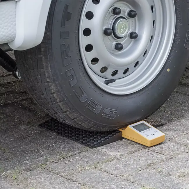 ProPlus Oprijplaat – Voor Caravanweger – Kunststof – 32x26x2,5 cm