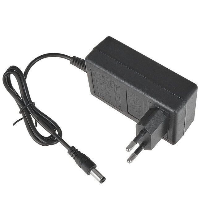 John Gardener 21V snoeischaar op accu met telescopische steel 1,65–2,5 m en 2x2.0Ah batterijen voor takken tot 30 mm