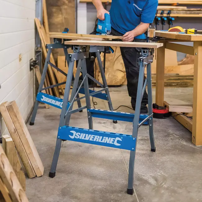 Silverline zware werkbank - stalen frame - kantelbaar werkblad 0°, 45°, 90° - 2x 60,5 x 12 cm - zwart - 150 kg - werkplaats