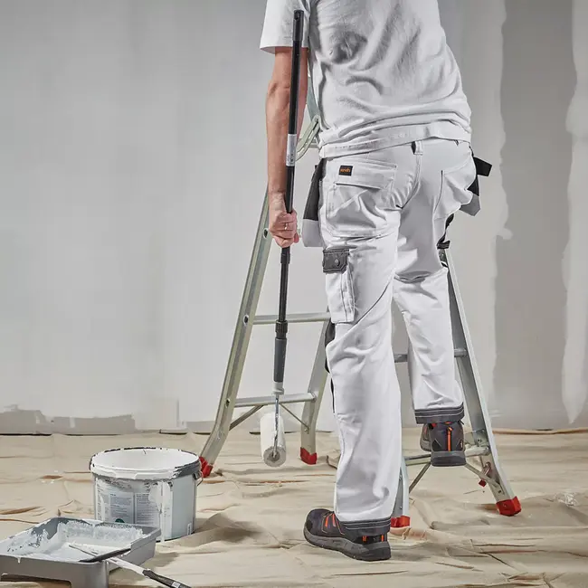 Scruffs Werkbroek - polyester-katoen keperstof 250 g/m2 - kniezakken en holsterzakken - maat 54 - wit - voor bouw en klussen