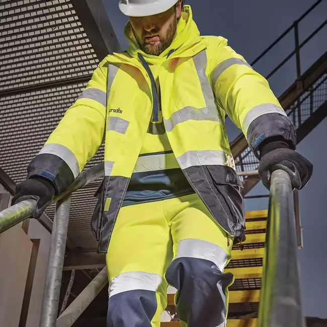 Scruffs werkjas met hoge zichtbaarheid - waterdicht en gevoerd - polyester - maat M - geel/donkerblauw - buitenwerk en bouw