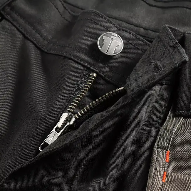 Scruffs Korte werkbroek met holsterzakken - gerecycled polyester-katoen met elastaan 250 g/m2 - maat 42 - zwart - bouw