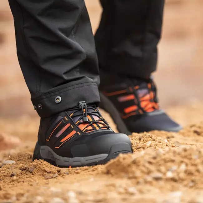 Scruffs veiligheidsschoenen - synthetisch - S3 SRC HRO ESD, antislip - maat 42 - zwart en oranje - bouw en magazijn