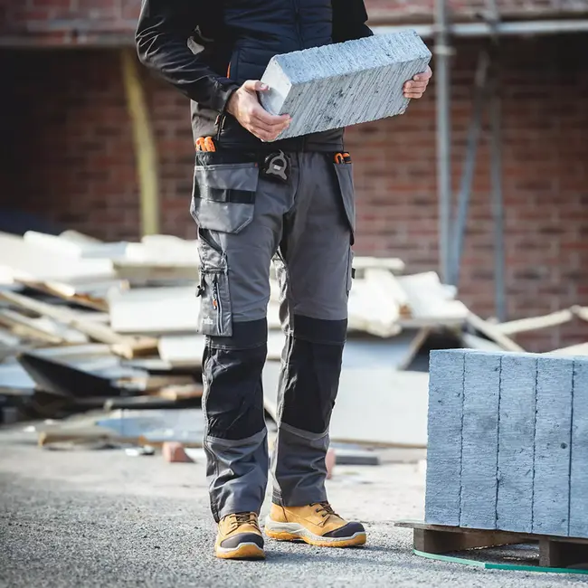 Scruffs Werkbroek met holsterzakken - polyester/katoen - maat 52 L - donkergrijs - kniezakken, versterkt zitvlak voor bouw